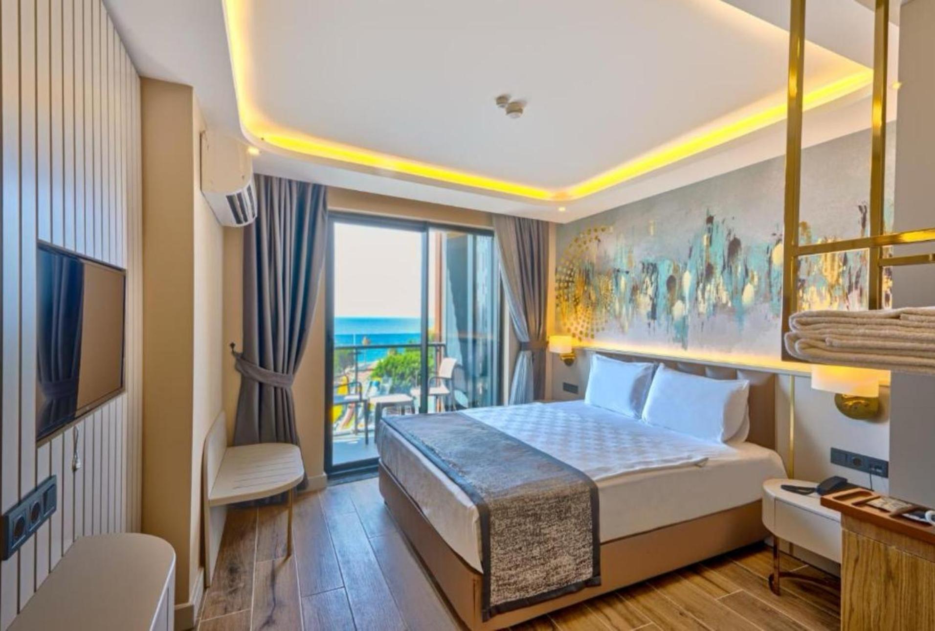 Seaphoria & Otel 5*